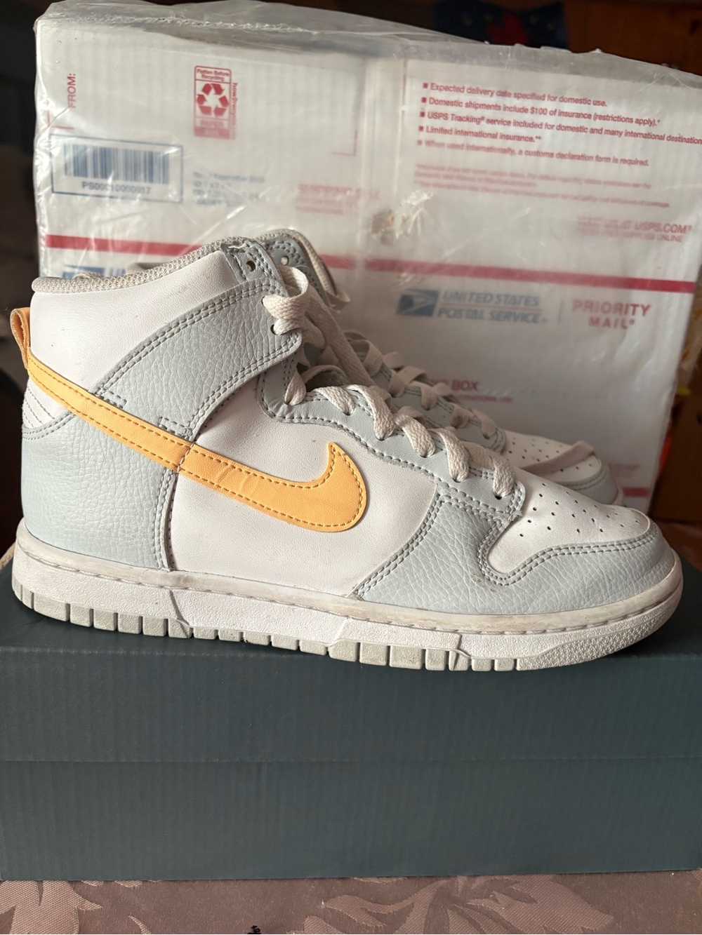 Nike Kids High-Top Sneakers in Light Gray and Yellow